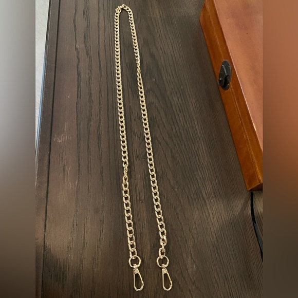 Crossbody replacement Gold chain for purse guitar strap Crossbody chain NWT 40” - Picture 8 of 8